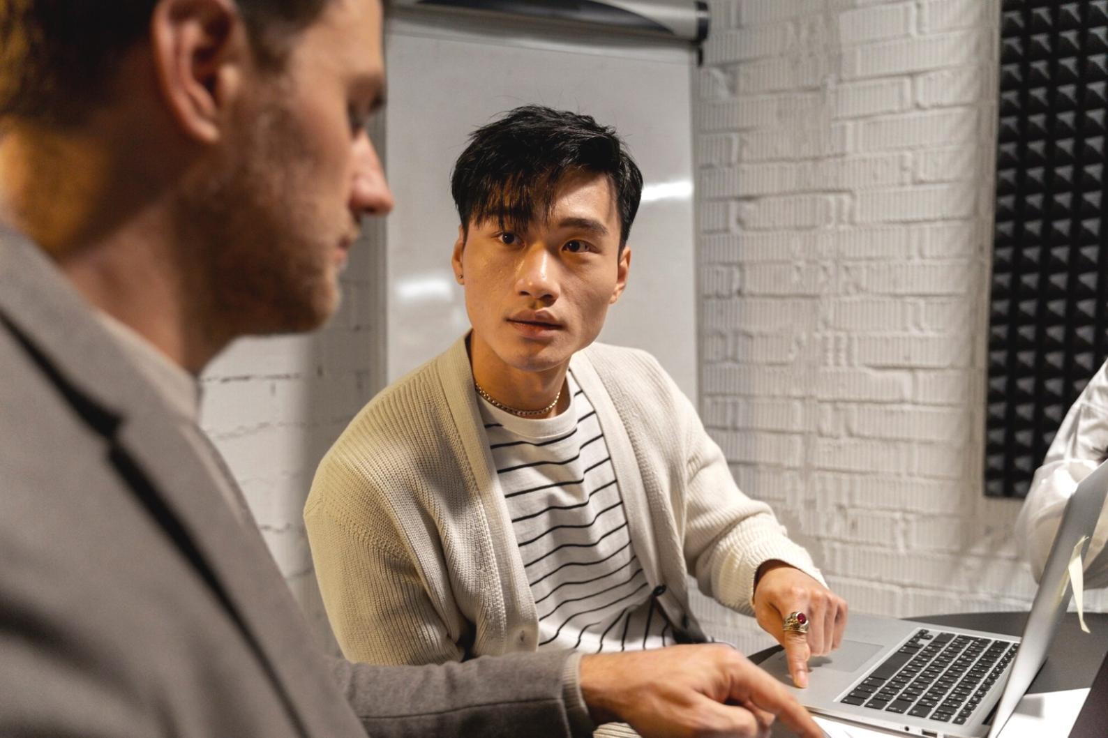 Content strategy session with keyword research and competitive analysis